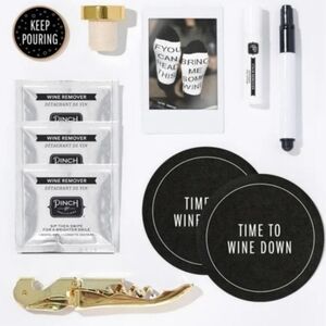 Pinch Wine Accessories Set